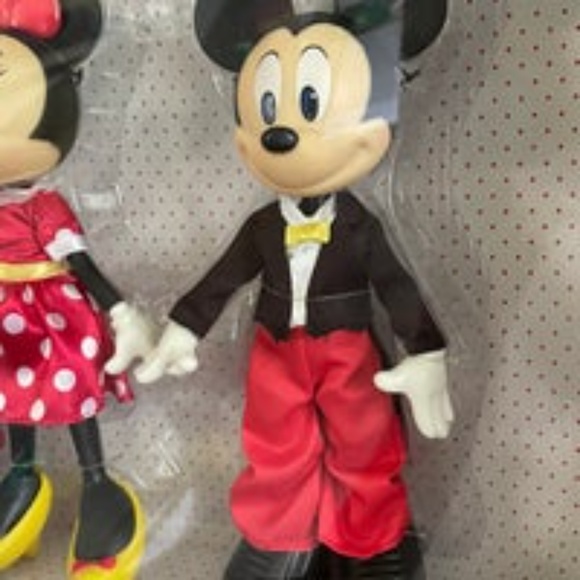NWT Mickey and Minnie Mouse Dolls Set - Picture 3 of 6